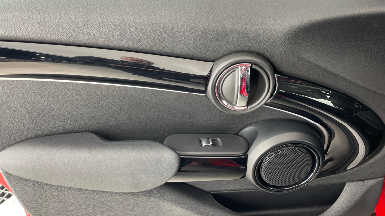 MINI Hatchback 1.5 One Classic 5dr Petrol Hatchback